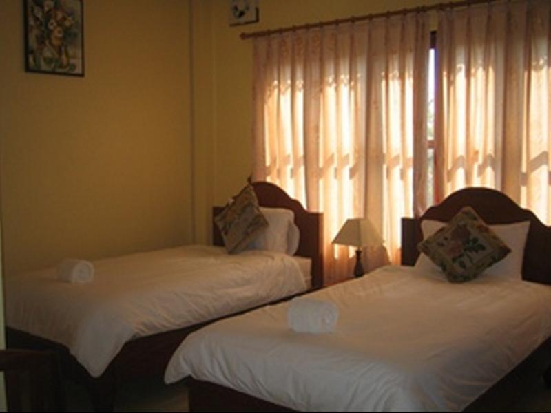 Khampaseuth Hotel Vang Vieng Esterno foto